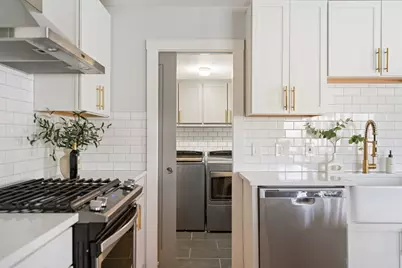 31 Harrison St #B, Boston, MA 02131 - Photo 8
