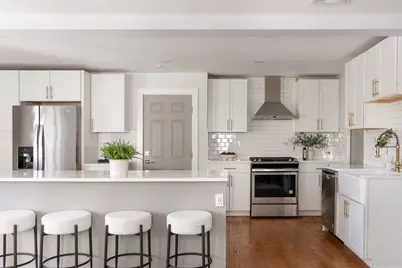 31 Harrison St #B, Boston, MA 02131 - Photo 6