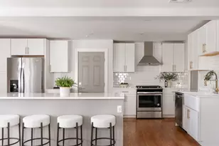 31 Harrison St, Boston, MA 02131 - Photo 6
