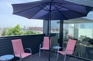 509 E 1st St, Boston, MA 02127 - Photo 10