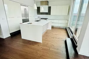 509 E 1st St, Boston, MA 02127 - Photo 1