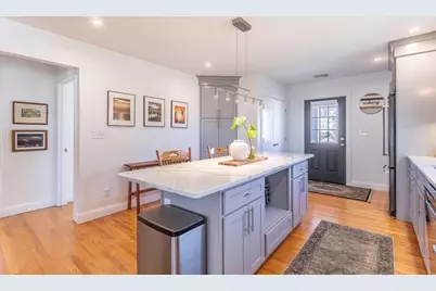 26 Shirley St #B, Winthrop, MA 02152 - Photo 8