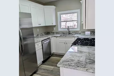 15 Bunkerhill St, Lawrence, MA 01841 - Photo 2