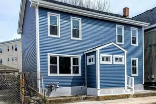 15 Bunkerhill St, Lawrence, MA 01841 - Photo 2