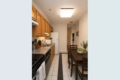 7 Harvard Sq #4A, Brookline, MA 02445 - Photo 6