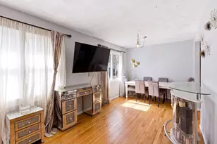 112 Lowell St, Peabody, MA 01960 - Photo 4