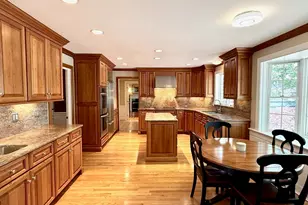 2 Liberty Ln, Lynnfield, MA 01940 - Photo 4