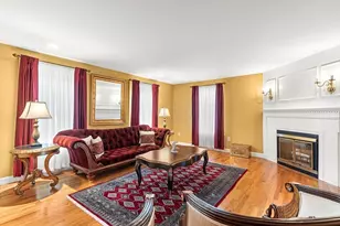 2 Liberty Ln, Lynnfield, MA 01940 - Photo 2