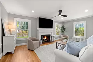 168 Hovey St, Lowell, MA 01852 - Photo 6