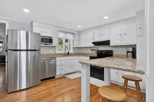 72 Ledgebrook Rd, Weymouth, MA 02190 - Photo 6