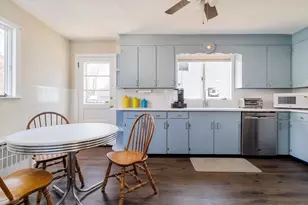 240 Neponset Valley Pkwy, Boston, MA 02136 - Photo 8