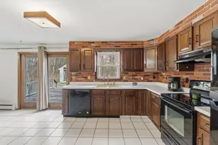 137 Bryn Mawr Ave, Auburn, MA 01501 - Photo 10
