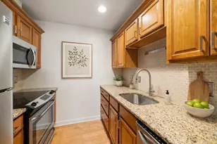 350 W Fourth St, Boston, MA 02127 - Photo 6