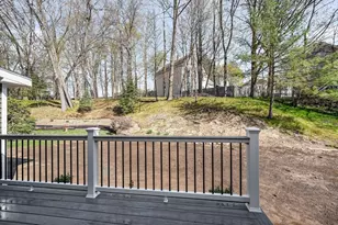 51 Willard, Lowell, MA 01850 - Photo 16