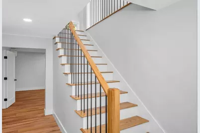 51 Willard, Lowell, MA 01850 - Photo 26