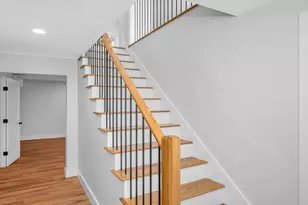 51 Willard, Lowell, MA 01850 - Photo 26