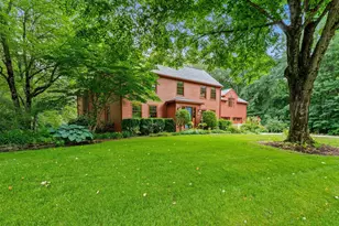 3 Buchan Rd, Andover, MA 01810 - Photo 1
