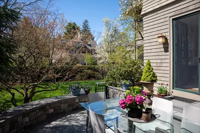 14 Elmwood Avenue, Cambridge, MA 02138 - Photo 32