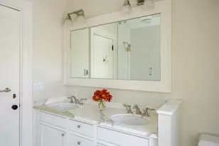 14 Elmwood Ave, Cambridge, MA 02138 - Photo 22