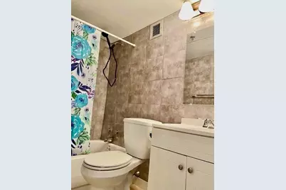 70 Southbridge St #709, Worcester, MA 01608 - Photo 6