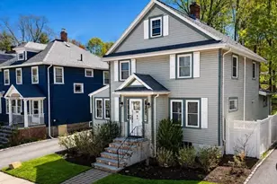 36 Martin St, Boston, MA 02132 - Photo 30