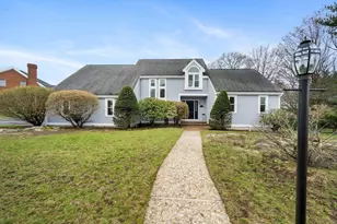 20 Blacksmith Way, Saugus, MA 01906 - Photo 2