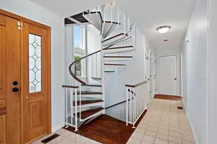 20 Blacksmith Way, Saugus, MA 01906 - Photo 4
