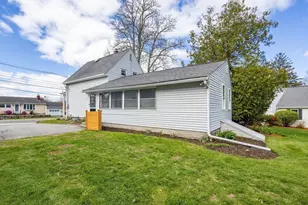 33 Pleasant St, Hopkinton, MA 01748 - Photo 36