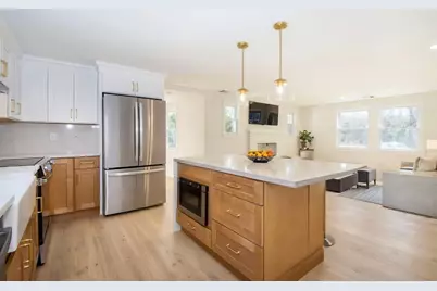 1066 Millstone Rd, Brewster, MA 02631 - Photo 8