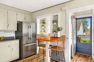 29 Thaxter Rd, Newton, MA 02460 - Photo 20