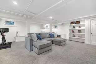 29 Thaxter Rd, Newton, MA 02460 - Photo 32