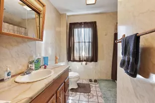 102 Canton St, Fitchburg, MA 01420 - Photo 28