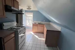 61 Brayton, Fall River, MA 02721 - Photo 10