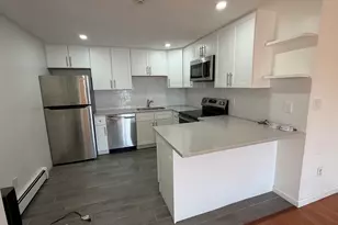 141 Pierce St, Malden, MA 02148 - Photo 2