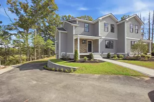 143 Essex St, Middleton, MA 01949 - Photo 1