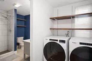 318 K St, Boston, MA 02127 - Photo 10