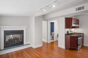 318 K St, Boston, MA 02127 - Photo 4