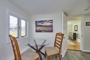 37 Locust St, Burlington, MA 01803 - Photo 14
