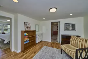 37 Locust St, Burlington, MA 01803 - Photo 16
