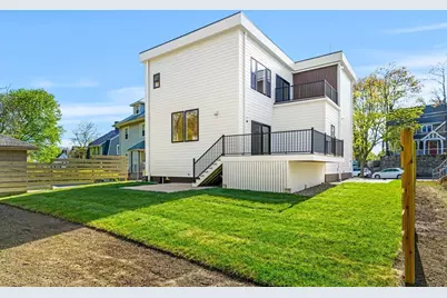 77 Wolcott Street, Medford, MA 02155 - Photo 12