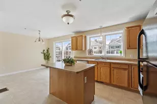 1975 Middlesex St, Lowell, MA 01851 - Photo 2