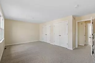 1975 Middlesex St, Lowell, MA 01851 - Photo 12