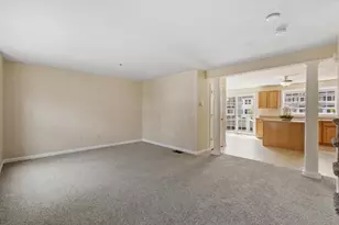 1975 Middlesex St, Lowell, MA 01851 - Photo 8