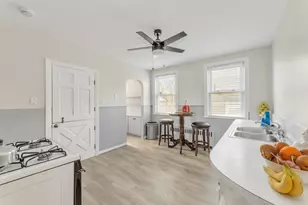 122 Aldrich St, Boston, MA 02131 - Photo 22