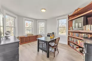 122 Aldrich St, Boston, MA 02131 - Photo 18