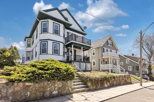 122 Aldrich St, Boston, MA 02131 - Photo 2