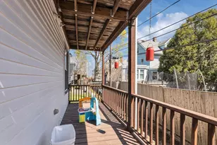 122 Aldrich St, Boston, MA 02131 - Photo 34