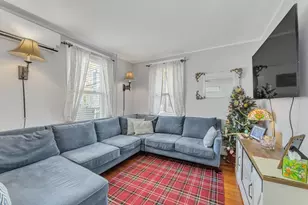 122 Aldrich St, Boston, MA 02131 - Photo 6