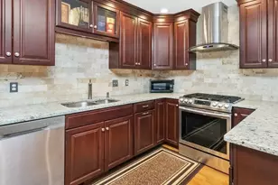 172 Bright St, Waltham, MA 02453 - Photo 4