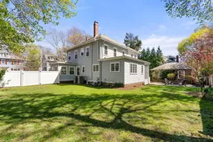 63 Cedar St, Newton, MA 02459 - Photo 36